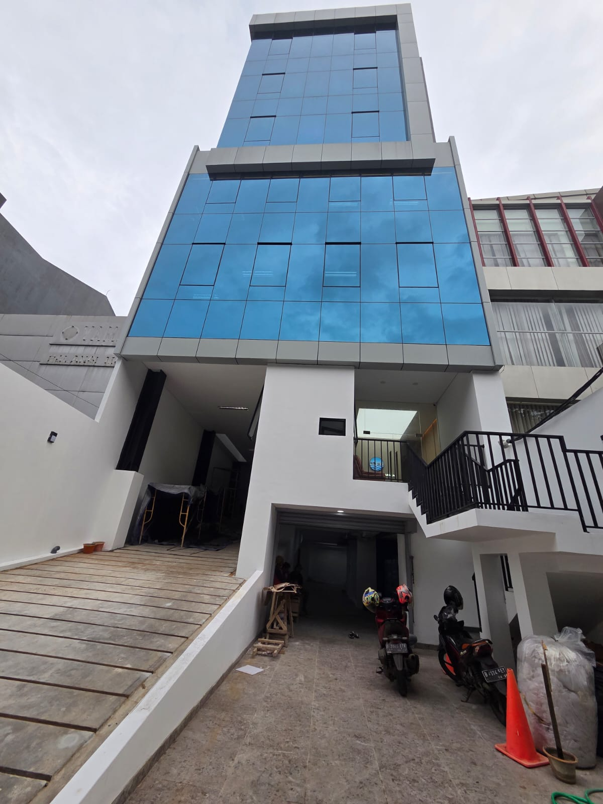 King Cargo Strategic Headquarters
